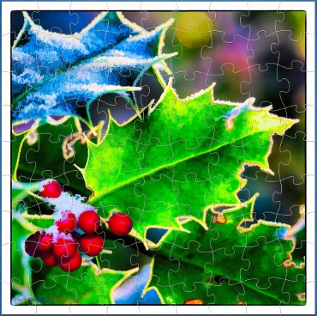JIGSAW - HOLLY and BERRIES and a LITTLE TOUCH OF SNOW